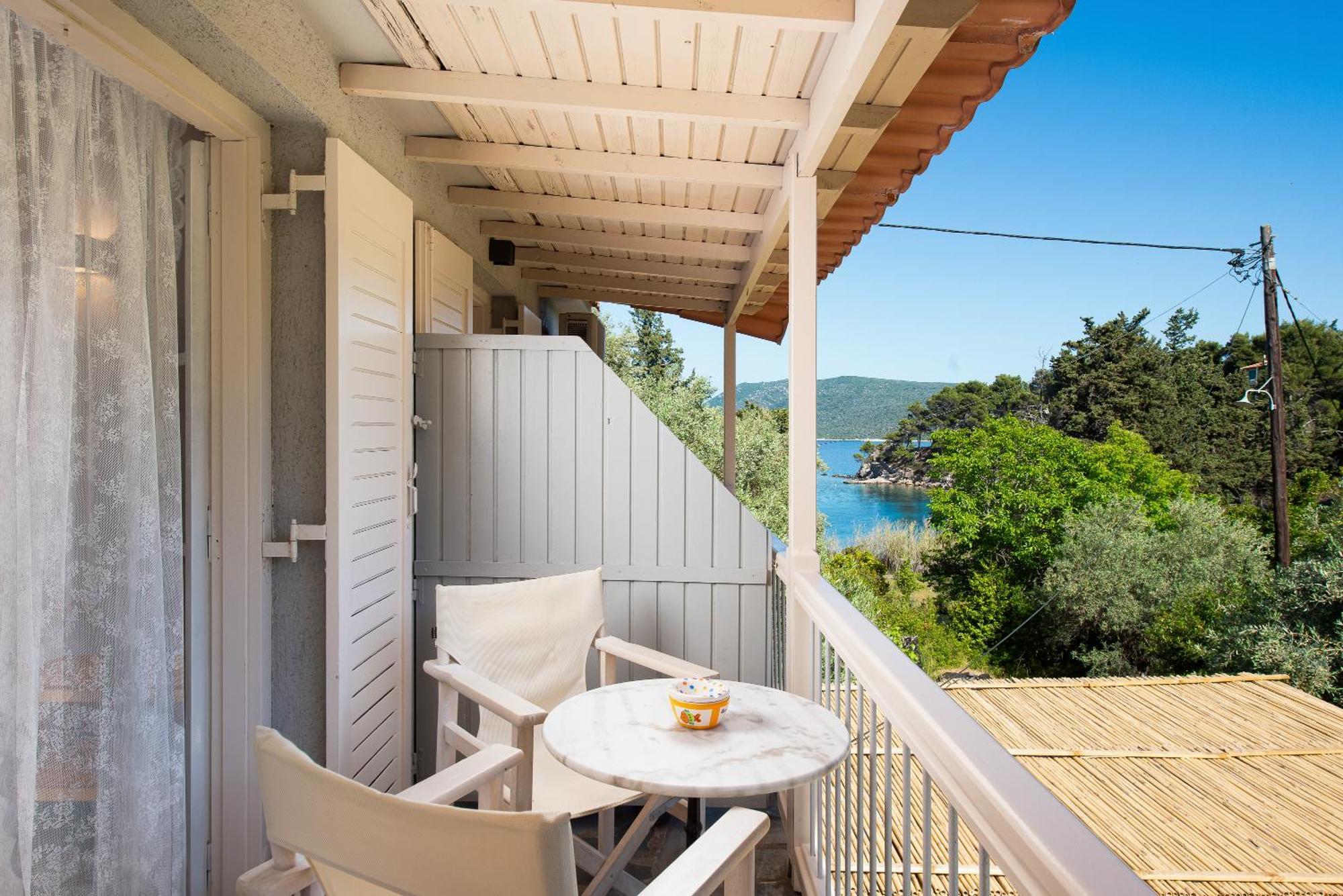 Lithea Villas And Studios By The Sea Agios Petros  Екстериор снимка