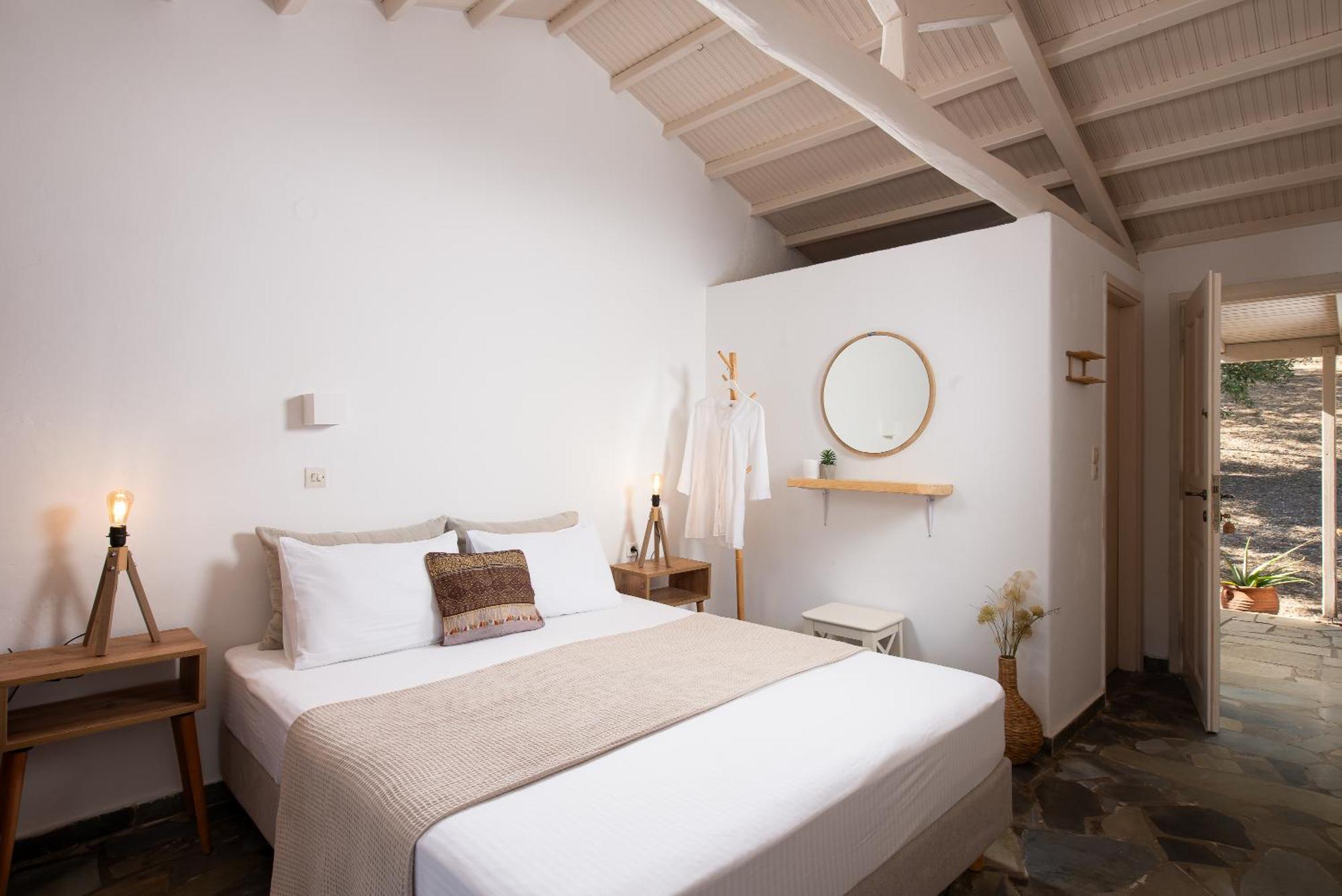 Lithea Villas And Studios By The Sea Agios Petros  Екстериор снимка