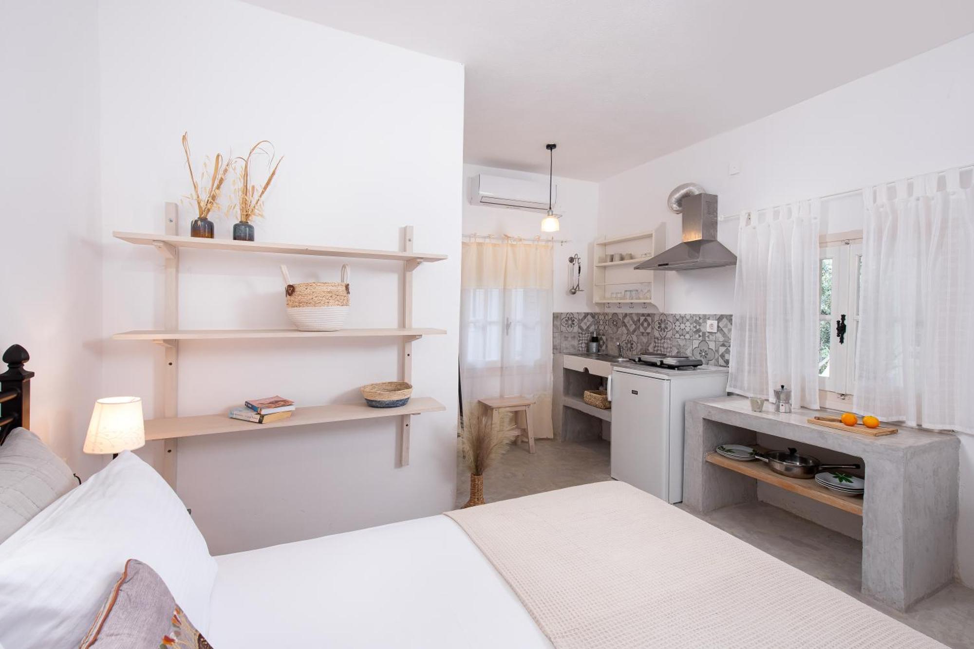 Lithea Villas And Studios By The Sea Agios Petros  Екстериор снимка