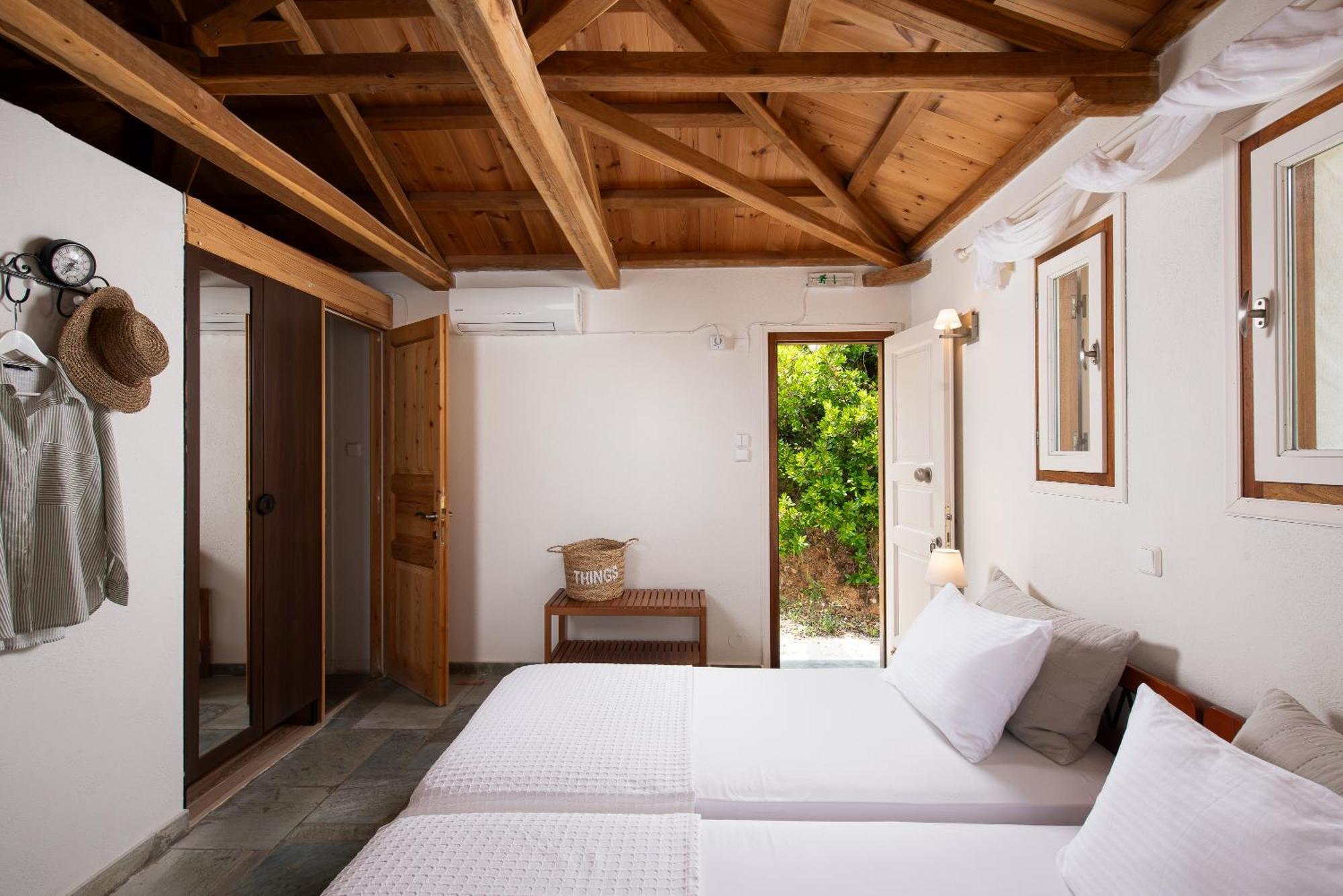 Lithea Villas And Studios By The Sea Agios Petros  Екстериор снимка