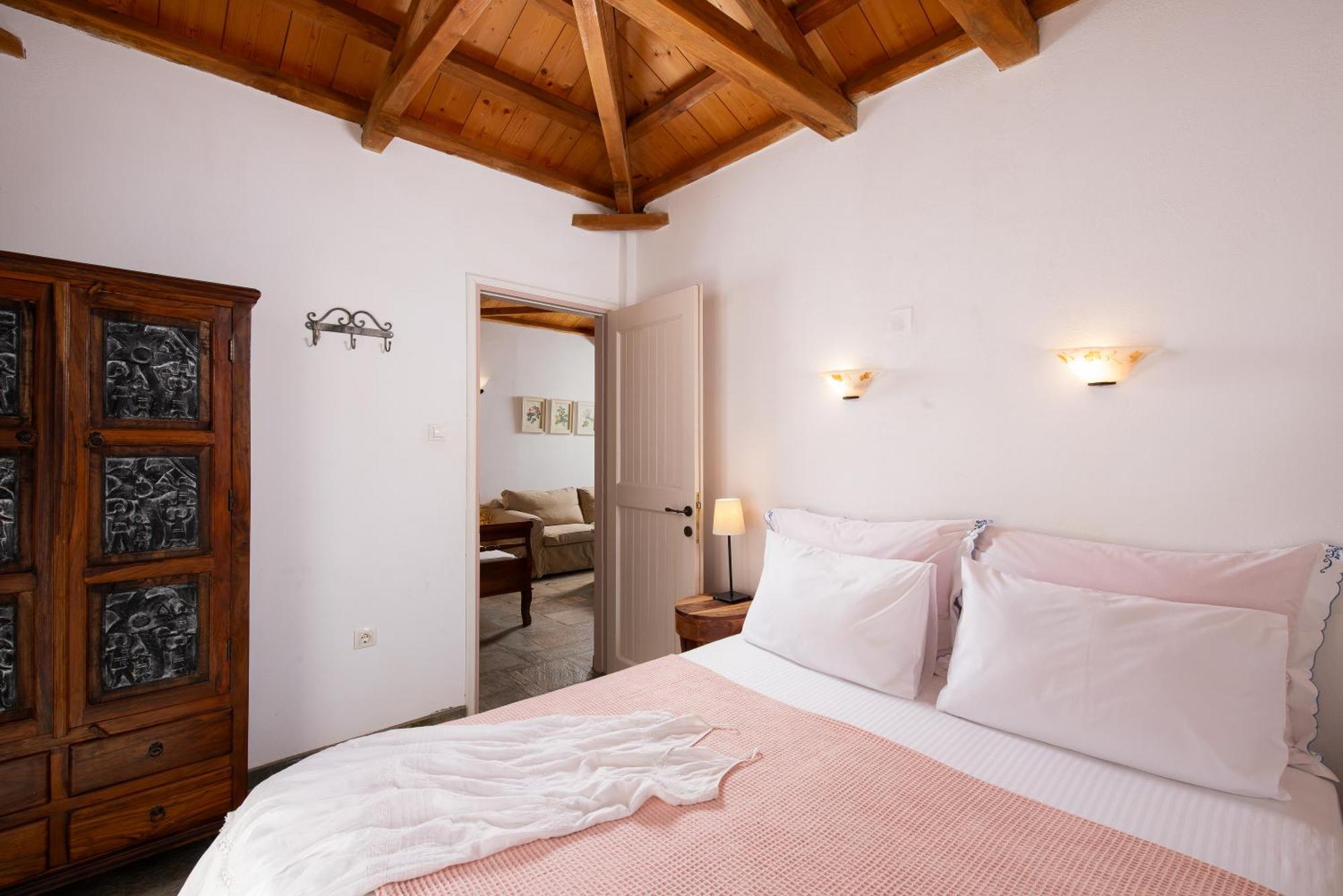 Lithea Villas And Studios By The Sea Agios Petros  Екстериор снимка