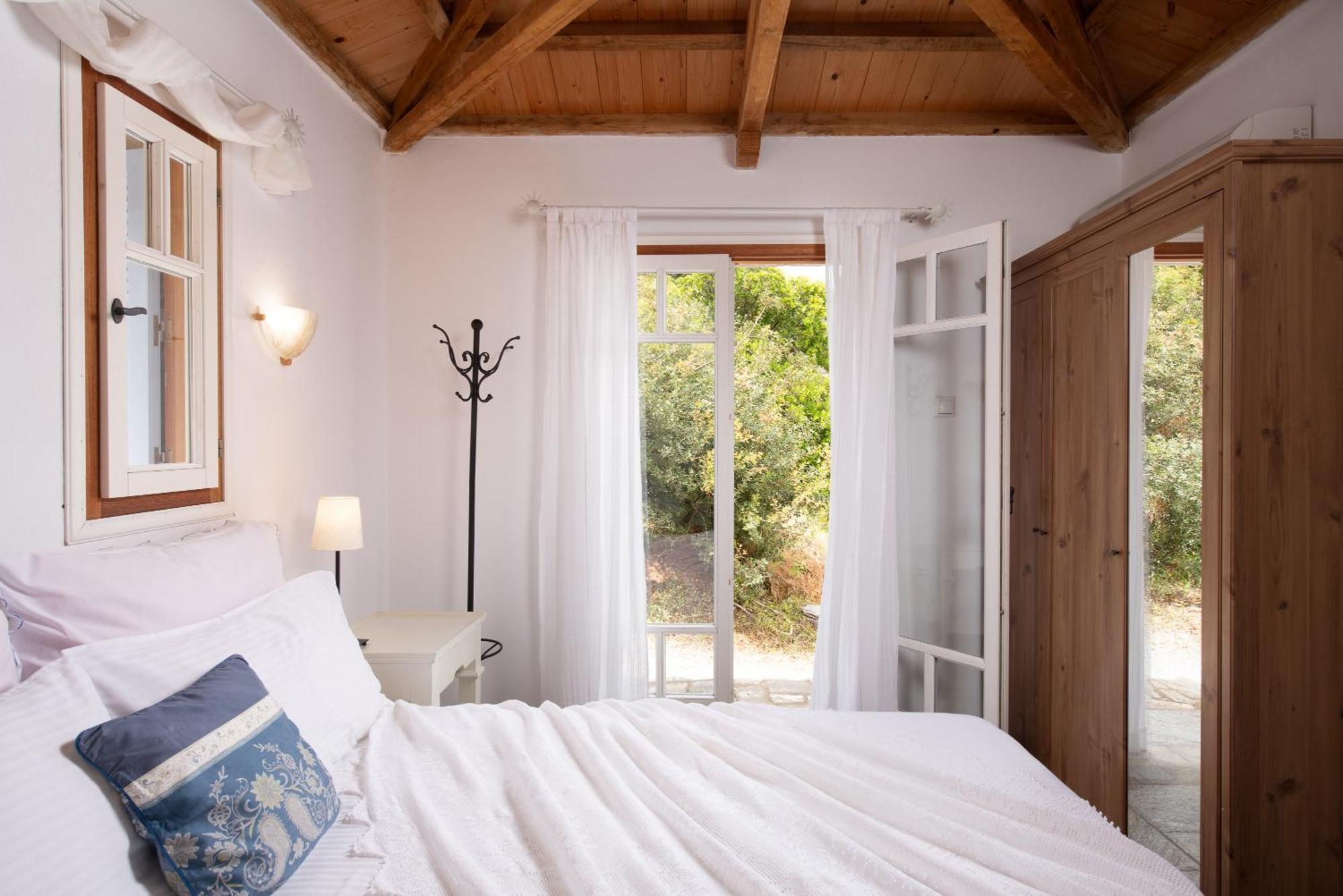 Lithea Villas And Studios By The Sea Agios Petros  Екстериор снимка